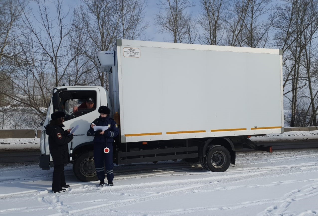 Проведены  рейдовые мероприятия на автодороге Р-255 "Сибирь"